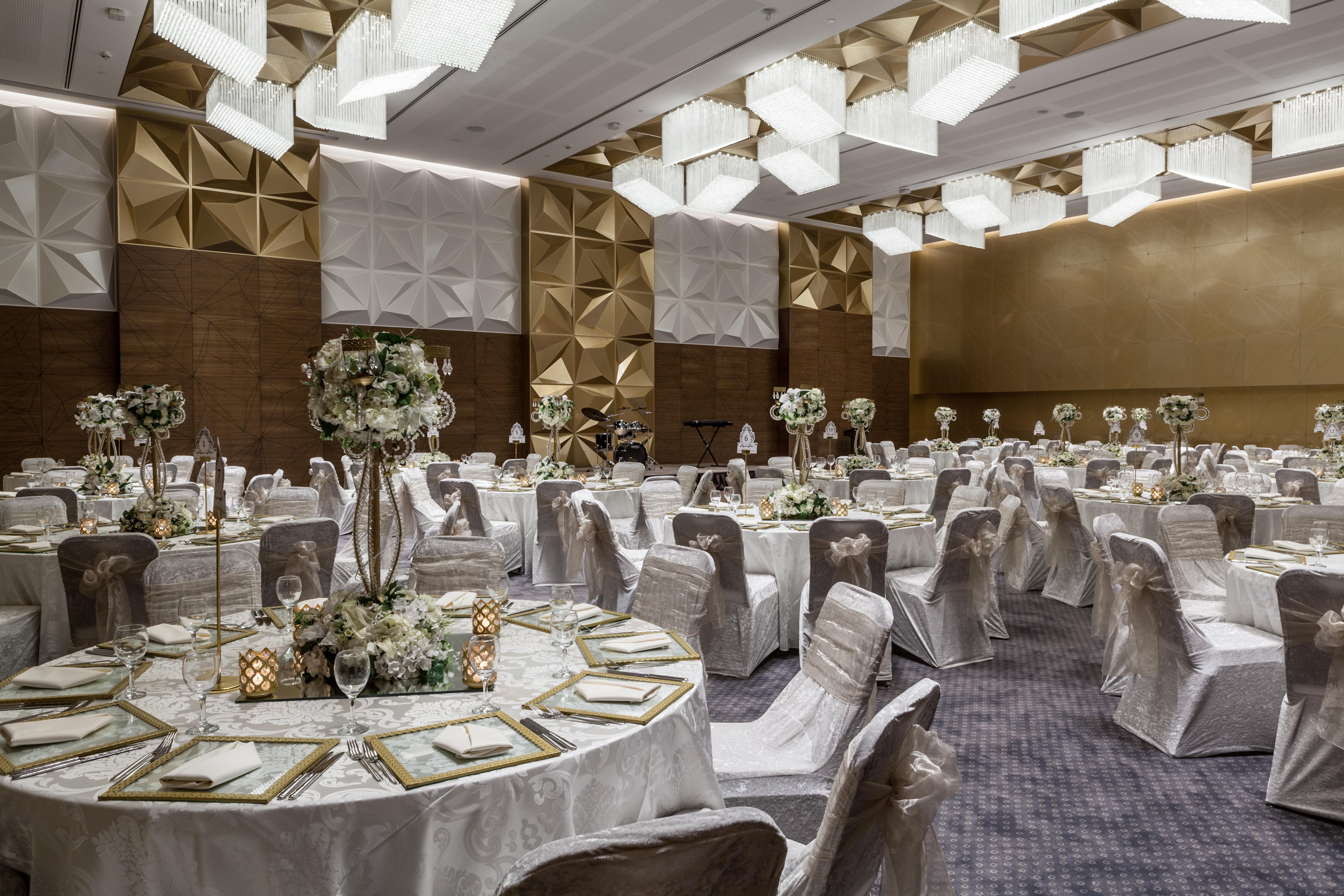 Wish More Hotel Istanbul Exterior photo The ballroom